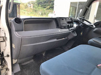 三菱ふそうキャンターオープントップバン小型（2t・3t）[写真31]