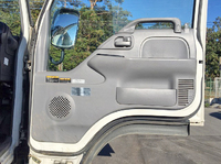 いすゞエルフセーフティローダー小型（2t・3t）[写真26]