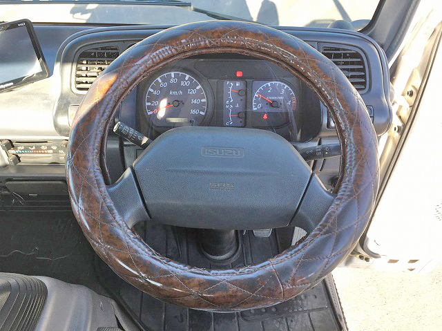 いすゞエルフセーフティローダー小型（2t・3t）[写真31]