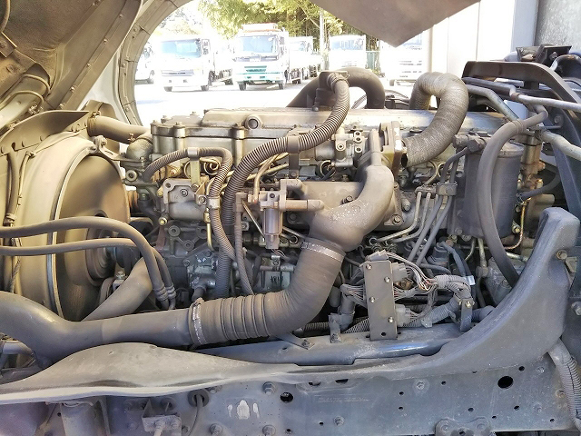 三菱ふそうファイターアルミウイング中型（4t）[写真22]