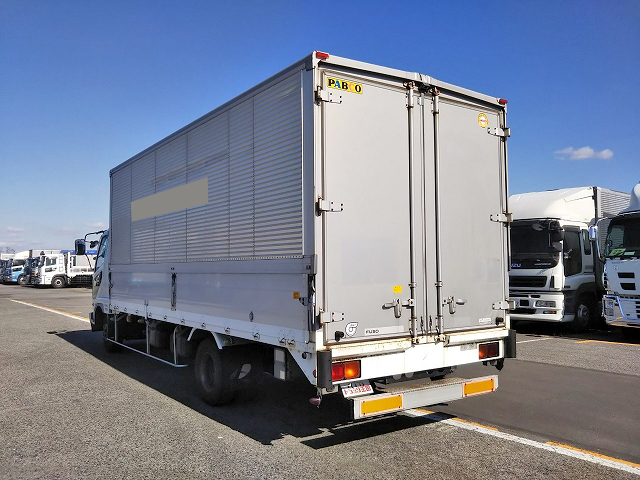 三菱ふそうファイターアルミウイング中型（4t）[写真04]