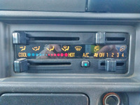 いすゞエルフ平ボディ小型（2t・3t）[写真34]