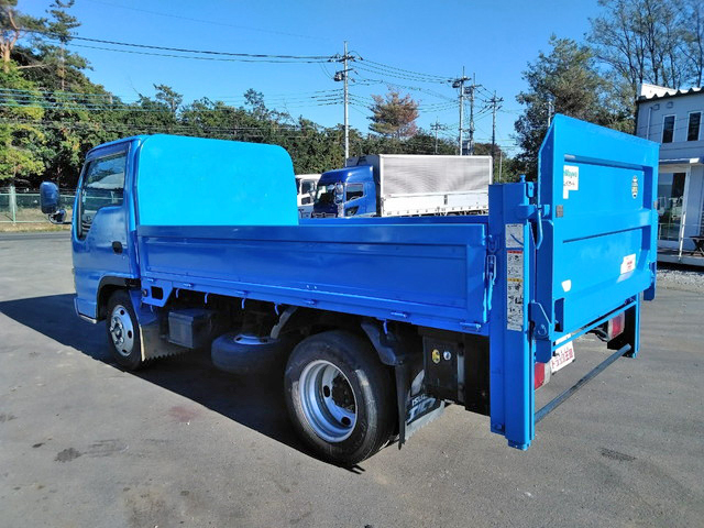 いすゞエルフ平ボディ小型（2t・3t）[写真04]