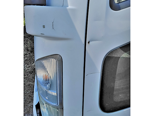 いすゞフォワード冷凍車（冷蔵車）中型（4t）[写真21]