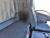 いすゞフォワード冷凍車（冷蔵車）中型（4t）[写真34]