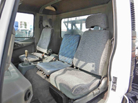 三菱ふそうファイターコンテナ専用車増トン（6t・8t）[写真16]