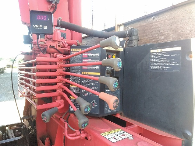 いすゞフォワードユニック4段中型（4t）[写真18]