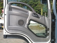 いすゞフォワードユニック4段中型（4t）[写真29]