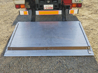 いすゞフォワードアルミバン中型（4t）[写真11]