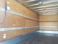 いすゞフォワードアルミバン中型（4t）[写真15]