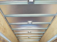 いすゞフォワードアルミバン中型（4t）[写真17]