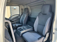 いすゞフォワードアルミバン中型（4t）[写真34]