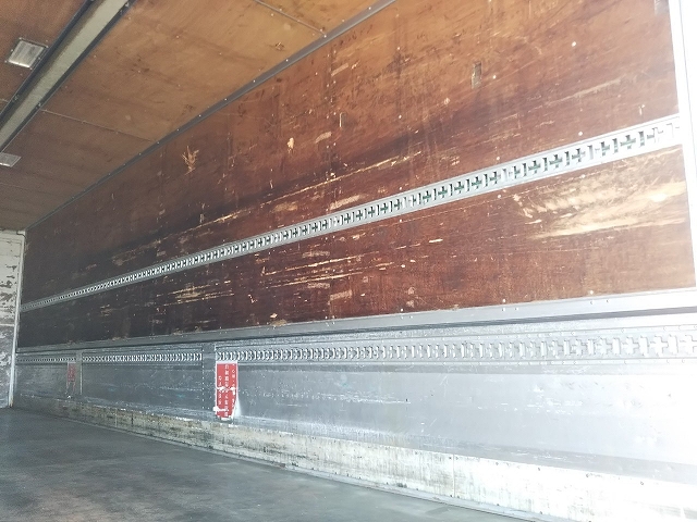 日野プロフィアアルミウイング大型（10t）[写真11]