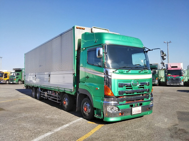 日野プロフィアアルミウイング大型（10t）[写真03]