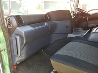 日野プロフィアアルミウイング大型（10t）[写真33]