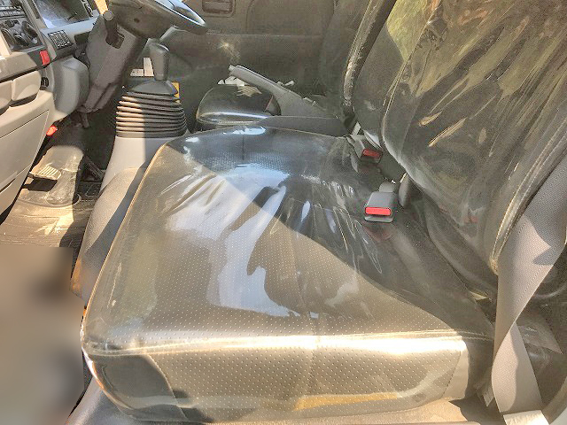 いすゞエルフダンプ小型（2t・3t）[写真25]