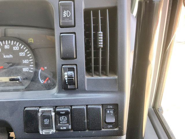 いすゞエルフダンプ小型（2t・3t）[写真28]