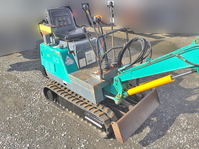 コマツミニユンボ（ミニバックホー）[写真02]