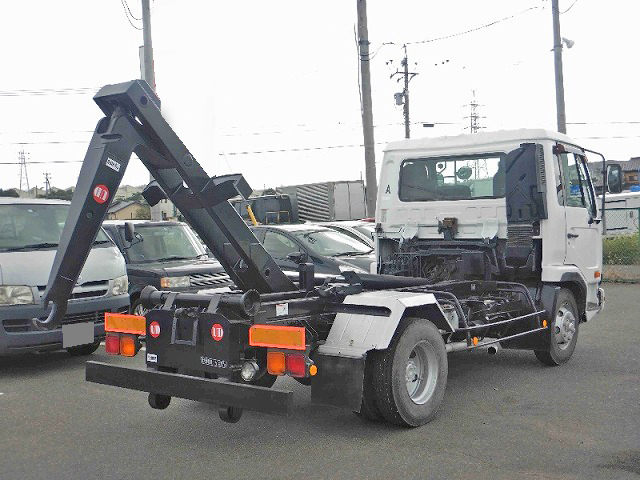 UDトラックスコンドルコンテナ専用車中型（4t）[写真07]