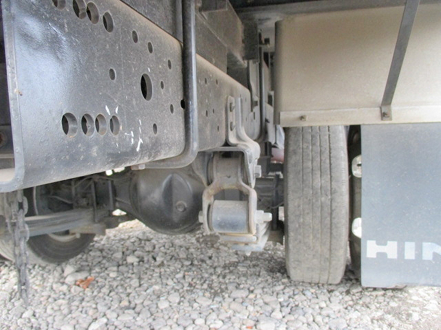 日野デュトロアルミバン小型（2t・3t）[写真10]