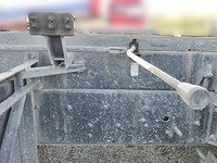 いすゞギガダンプ大型（10t）[写真20]