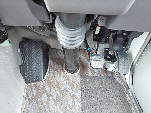 トヨタコースターマイクロバス[写真20]