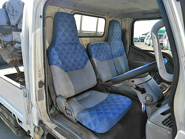 三菱ふそうキャンタークレーン付小型（2t・3t）[写真31]