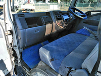 三菱ふそうキャンタークレーン付小型（2t・3t）[写真34]