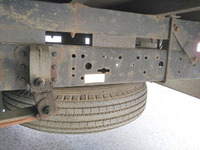 三菱ふそうキャンター幌ウイング小型（2t・3t）[写真17]