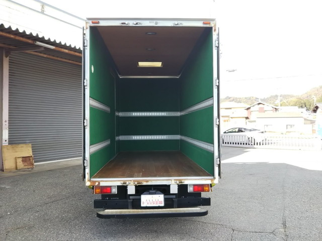 日野デュトロアルミバン小型（2t・3t）[写真10]