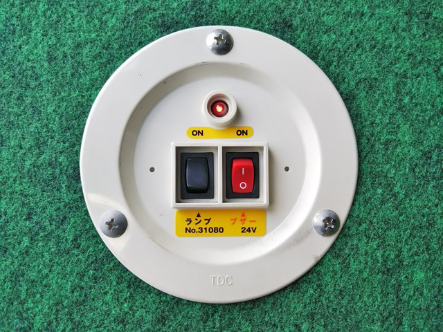 日野デュトロアルミバン小型（2t・3t）[写真13]