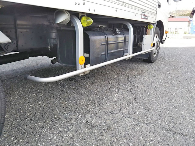 日野デュトロアルミバン小型（2t・3t）[写真17]