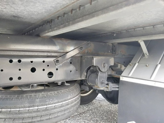 日野デュトロアルミバン小型（2t・3t）[写真21]