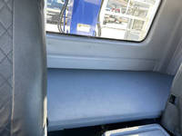 日野レンジャーセルフクレーン4段増トン（6t・8t）[写真27]