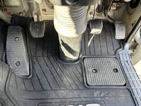 日野レンジャーセルフクレーン4段増トン（6t・8t）[写真31]