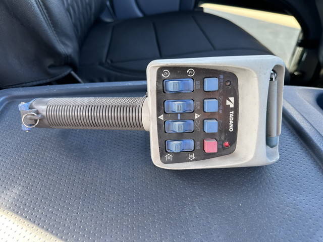 日野レンジャーセルフクレーン4段増トン（6t・8t）[写真34]