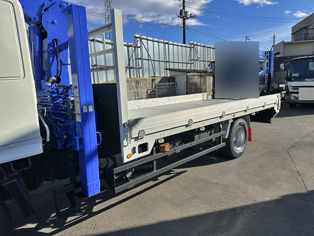 日野レンジャーセルフクレーン4段増トン（6t・8t）[写真06]