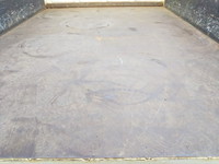 三菱ふそうキャンター平ボディ小型（2t・3t）[写真16]