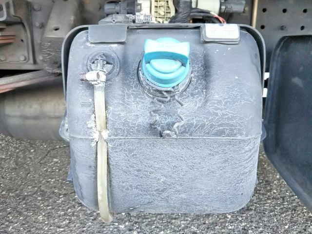 三菱ふそうキャンター平ボディ小型（2t・3t）[写真23]