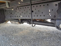 いすゞエルフアルミバン小型（2t・3t）[写真17]