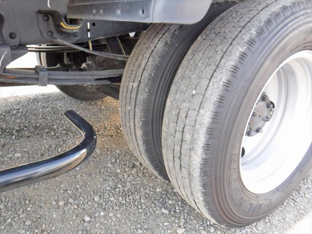 いすゞエルフアルミバン小型（2t・3t）[写真20]