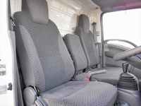 いすゞエルフアルミバン小型（2t・3t）[写真25]