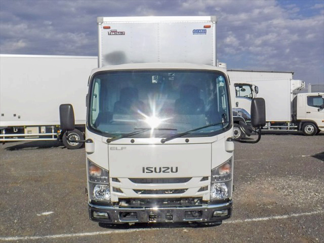 いすゞエルフアルミバン小型（2t・3t）[写真08]