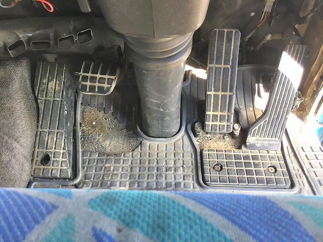 日野プロフィアアルミブロック大型（10t）[写真25]