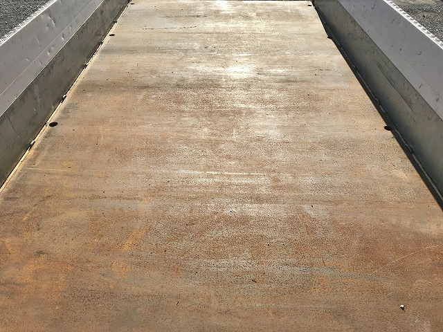 UDトラックスコンドルユニック5段増トン（6t・8t）[写真13]