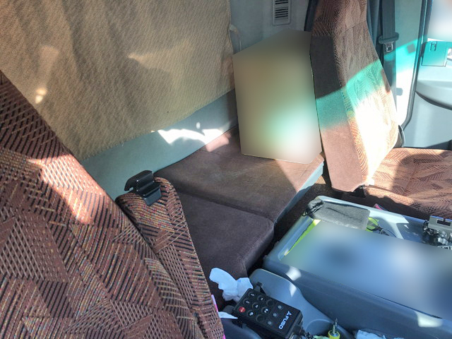 三菱ふそうファイターアルミウイング中型（4t）[写真18]