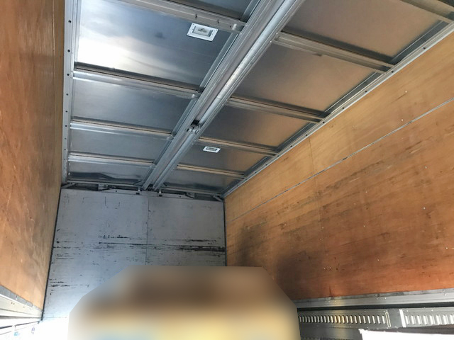 三菱ふそうファイターアルミウイング中型（4t）[写真06]