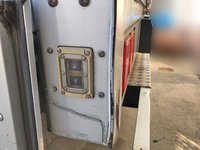 三菱ふそうファイターアルミウイング中型（4t）[写真08]