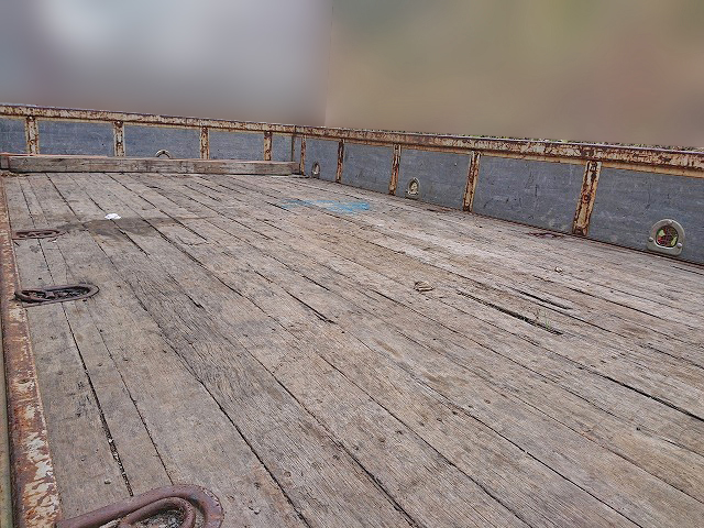 日野レンジャーセルフクレーン4段中型（4t）[写真11]