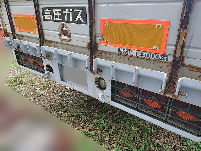 日野レンジャーセルフクレーン4段中型（4t）[写真13]